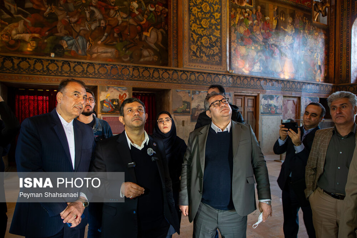 بازدید دبیر کل کمیسیون ملی یونسکو در ایران از آثار تاریخی آسیب دیده اصفهان