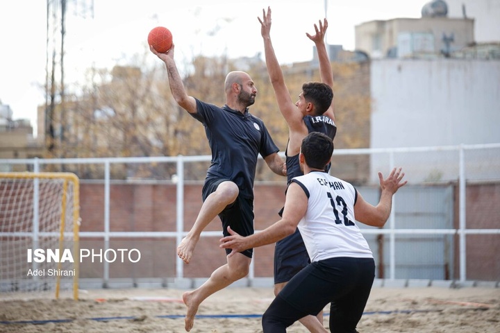 اردوی آمادگی تیم ملی هندبال ساحلی - اصفهان