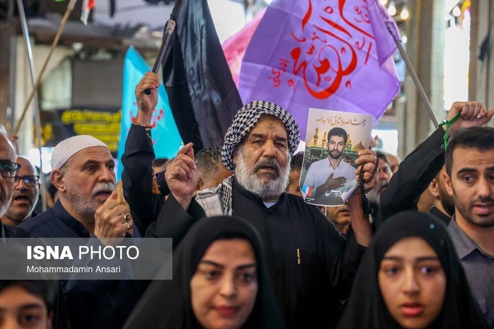 تجمع شبانه مردم در حمایت از مدافعان وطن - آبادان