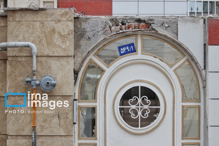 آثار حمله آمریکایی ـ صهیونیستی به خانه‌های مسکونی زنجان