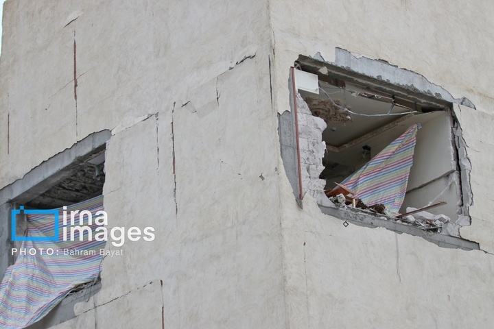 آثار حمله آمریکایی ـ صهیونیستی به خانه‌های مسکونی زنجان