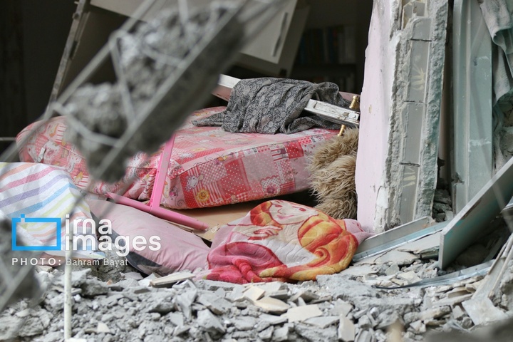 آثار حمله آمریکایی ـ صهیونیستی به خانه‌های مسکونی زنجان