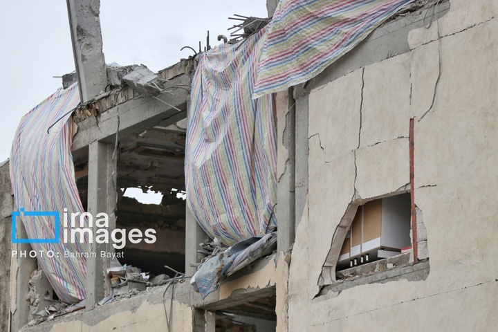 آثار حمله آمریکایی ـ صهیونیستی به خانه‌های مسکونی زنجان