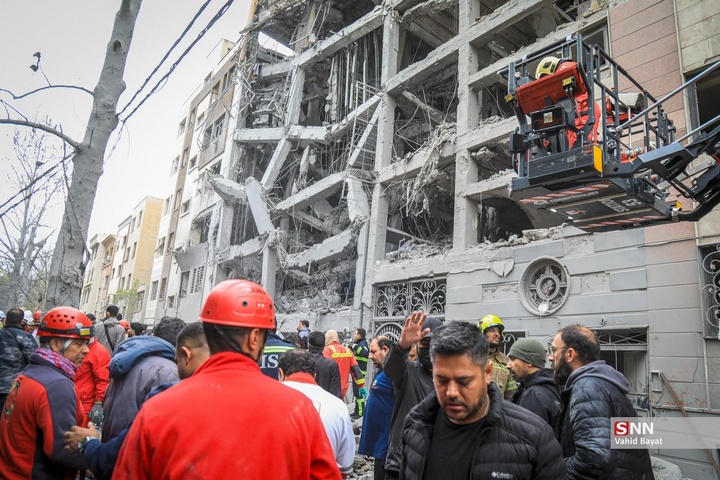 حملات موشکی آمریکایی - اسرائیلی به مناطق مسکونی تهران (۰۸ فروردین ۱۴۰۵)