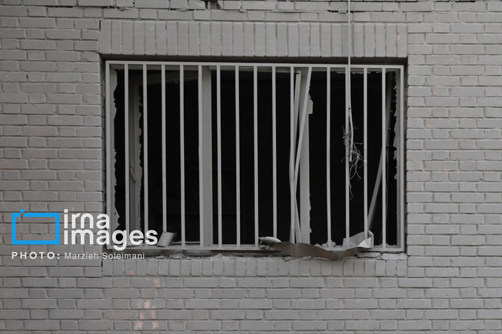 آثار حملات هوایی به دانشگاه علم و صنعت ایران