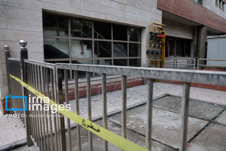 آثار حملات هوایی به دانشگاه علم و صنعت ایران