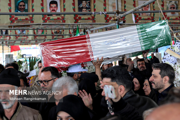 وداع با پیکر شهدای حملات صهیونی-آمریکایی