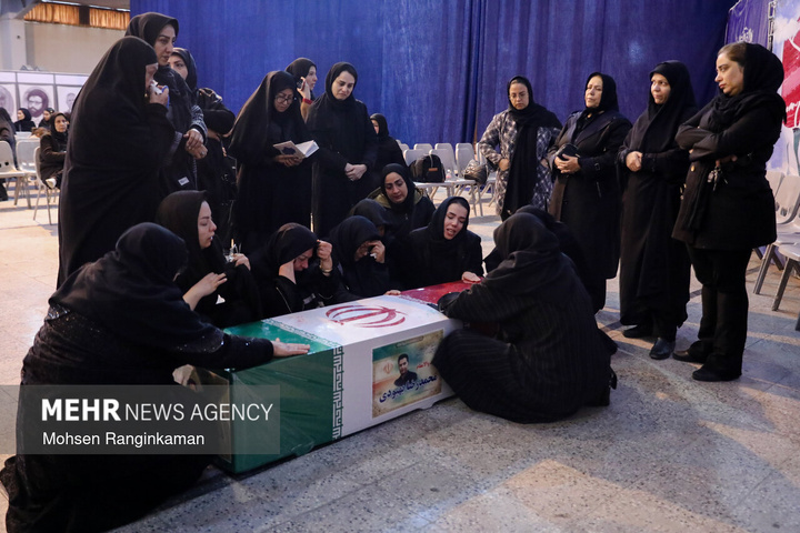 وداع با پیکر شهدای حملات صهیونی-آمریکایی