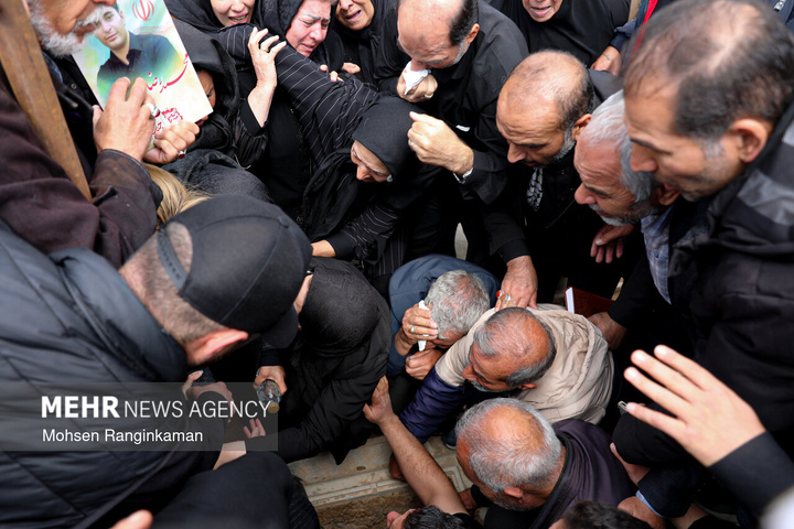 وداع با پیکر شهدای حملات صهیونی-آمریکایی