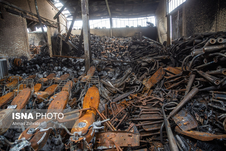 خسارات ناشی از تجاوز هوایی آمریکایی - صهیونی به موتورسیکلت سازی اطراف قم