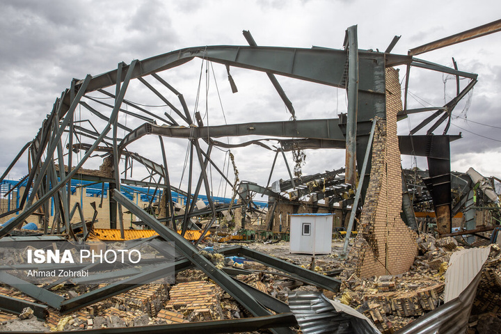 خسارات ناشی از تجاوز هوایی آمریکایی - صهیونی به موتورسیکلت سازی اطراف قم