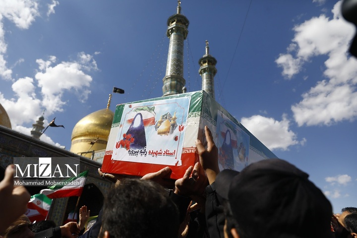 تشییع پیکر ۱۷ شهید حملات دشمن صهیونی آمریکایی - قم