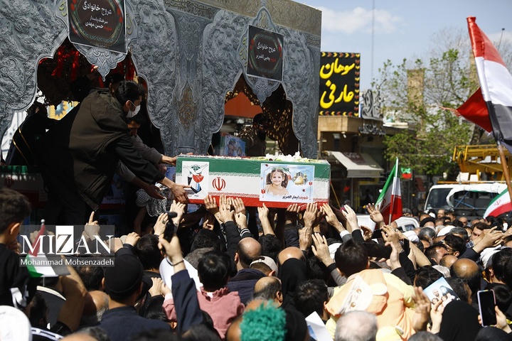 تشییع پیکر ۱۷ شهید حملات دشمن صهیونی آمریکایی - قم