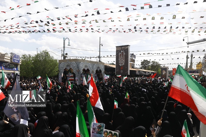 تشییع پیکر ۱۷ شهید حملات دشمن صهیونی آمریکایی - قم