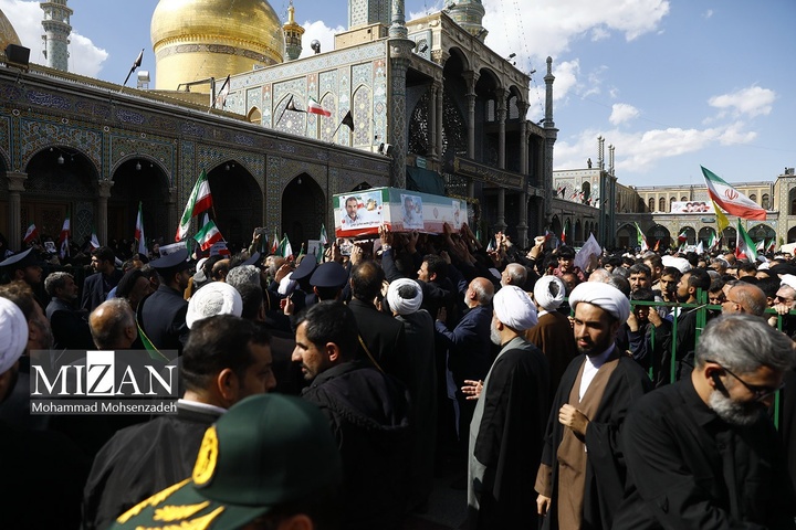 تشییع پیکر ۱۷ شهید حملات دشمن صهیونی آمریکایی - قم