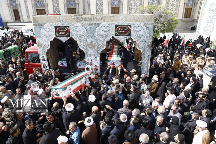 تشییع پیکر ۱۷ شهید حملات دشمن صهیونی آمریکایی - قم