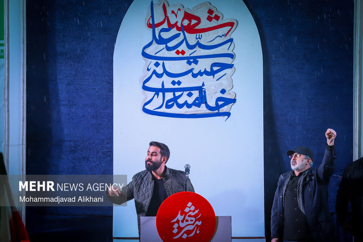 اجتماع حمایت از رزمندگان در مقابله با دشمن آمریکایی - صهیونی