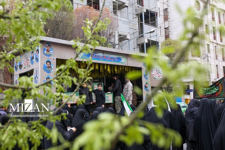 مراسم تشییع خانواده شهیدان شادکامی