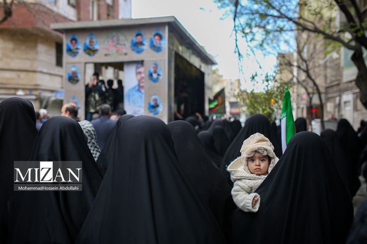 مراسم تشییع خانواده شهیدان شادکامی