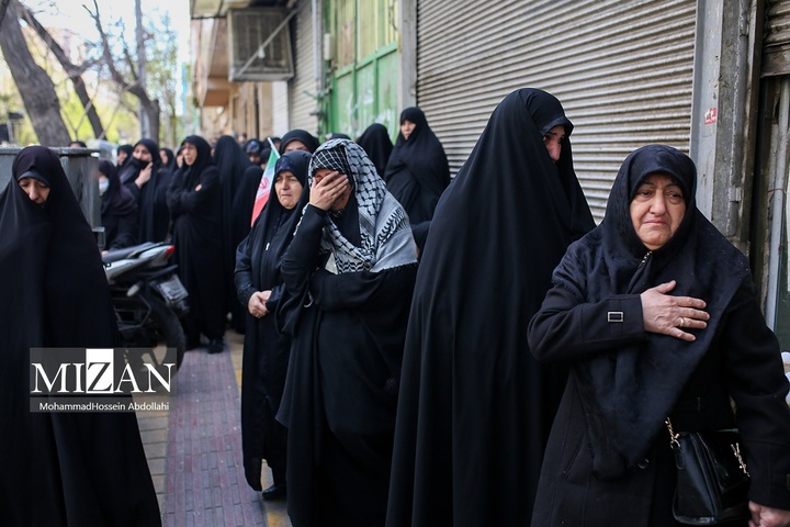 مراسم تشییع خانواده شهیدان شادکامی