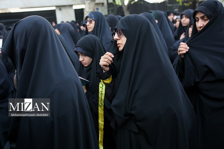 مراسم تشییع خانواده شهیدان شادکامی