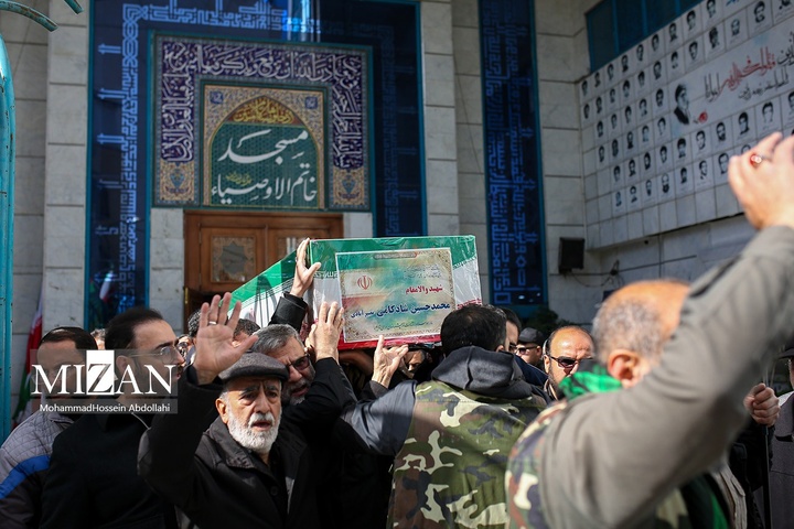 مراسم تشییع خانواده شهیدان شادکامی