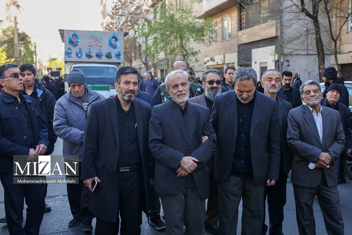 مراسم تشییع خانواده شهیدان شادکامی