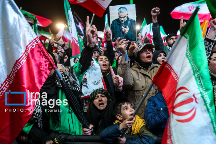 دسته پرچم داران ایران