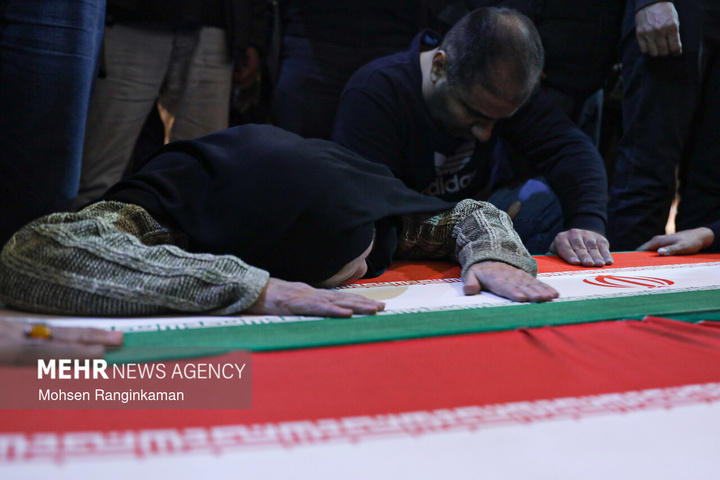 وداع با پیکر شهدای حملات صهیونی-آمریکایی