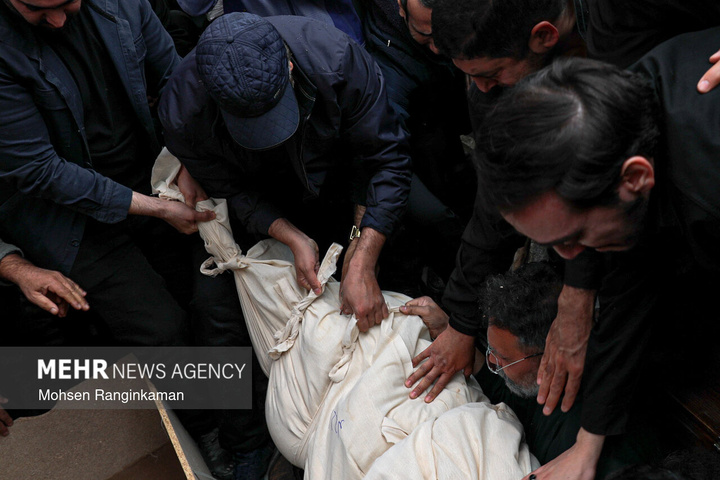 وداع با پیکر شهدای حملات صهیونی-آمریکایی