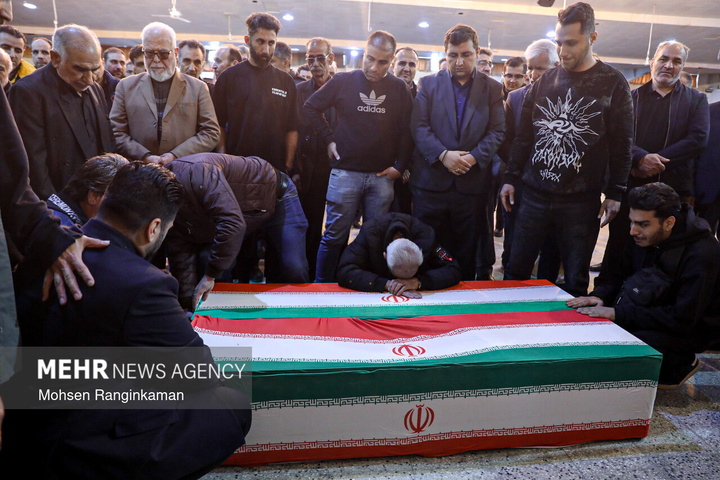 وداع با پیکر شهدای حملات صهیونی-آمریکایی