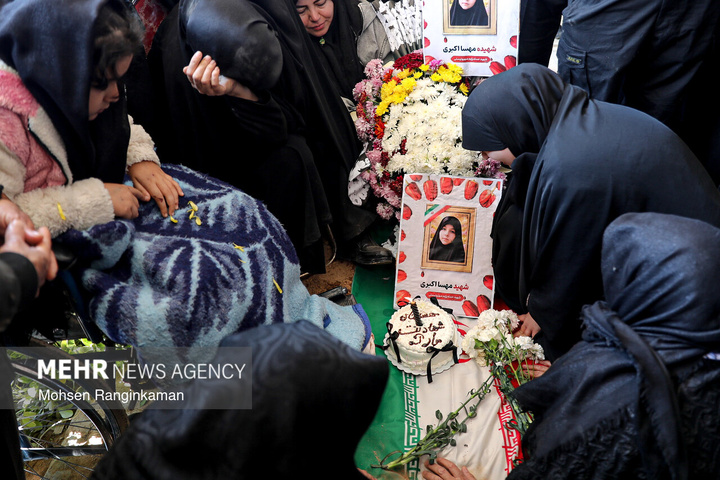 وداع با پیکر شهدای حملات صهیونی-آمریکایی