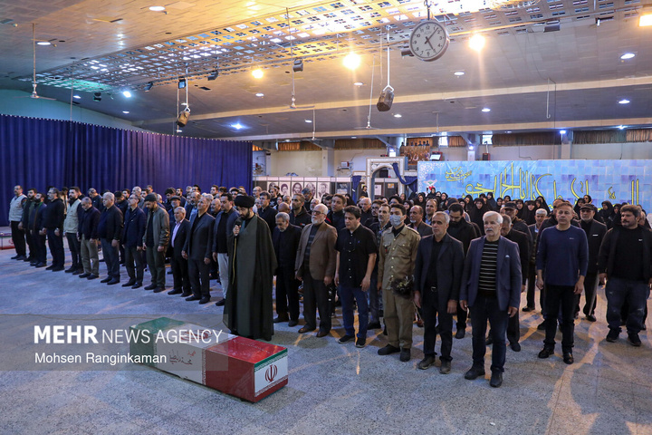 وداع با پیکر شهدای حملات صهیونی-آمریکایی