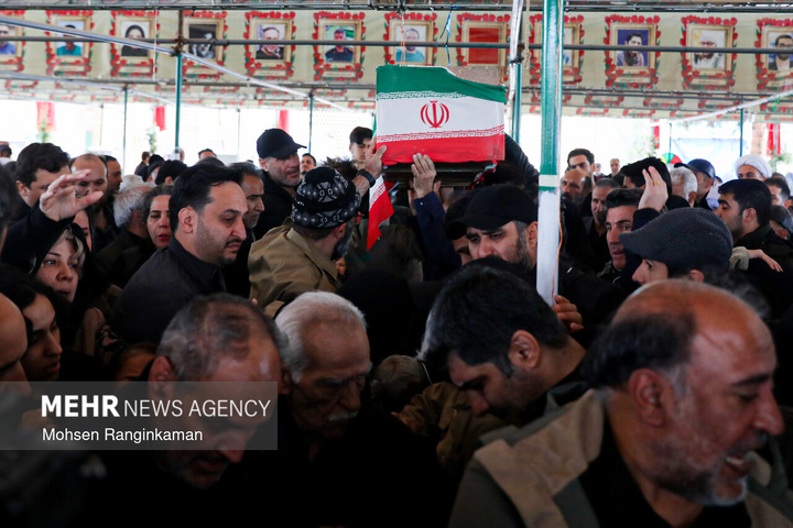 وداع با پیکر شهدای حملات صهیونی-آمریکایی