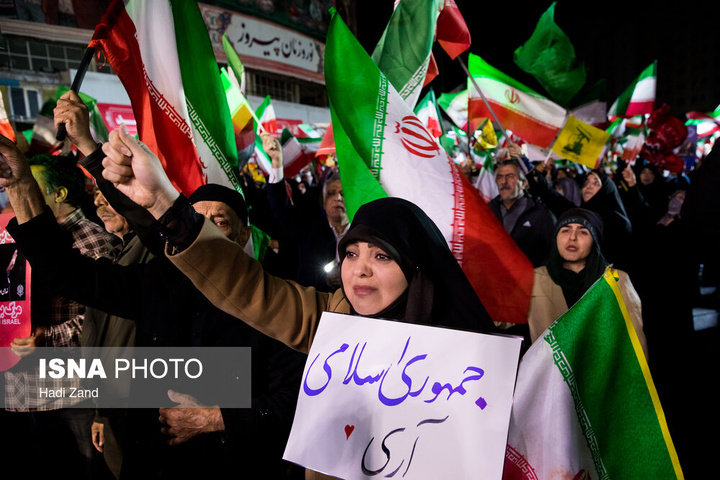 یک ایران هم نوا سرود ملی سردادند