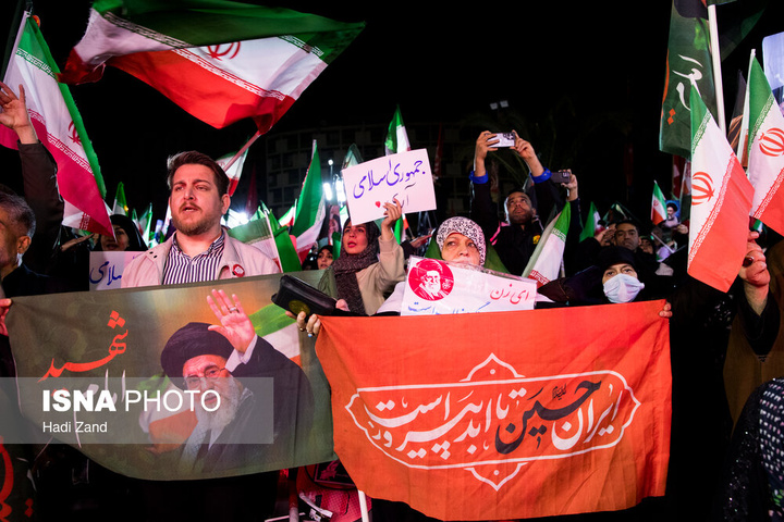 یک ایران هم نوا سرود ملی سردادند