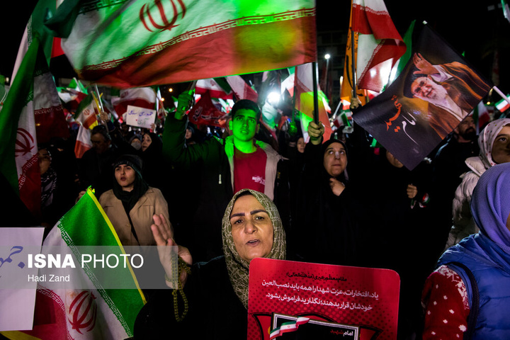 یک ایران هم نوا سرود ملی سردادند