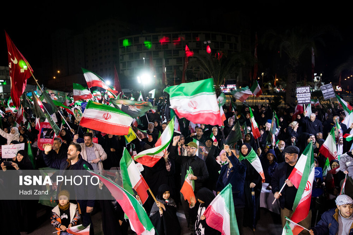 یک ایران هم نوا سرود ملی سردادند