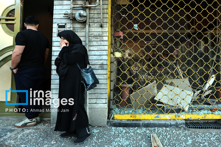 حمله آمریکا به سفارت سابق خود در تهران