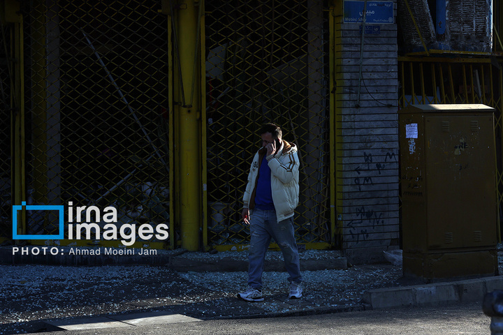 حمله آمریکا به سفارت سابق خود در تهران