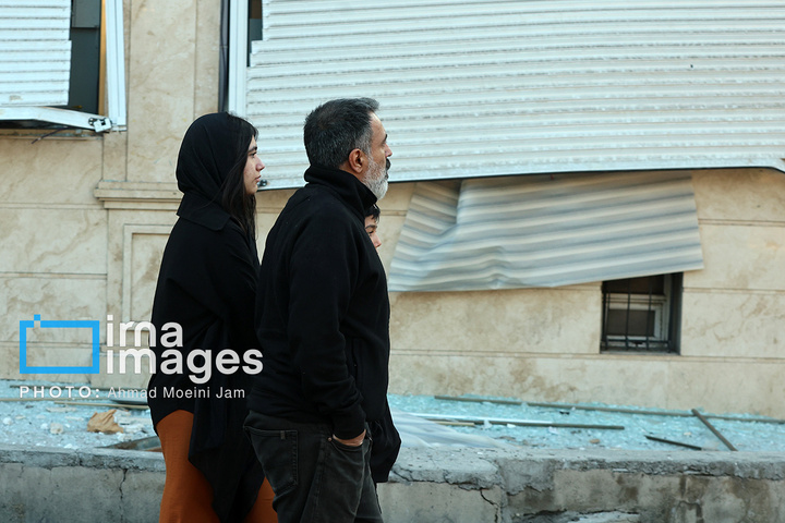 حمله آمریکا به سفارت سابق خود در تهران