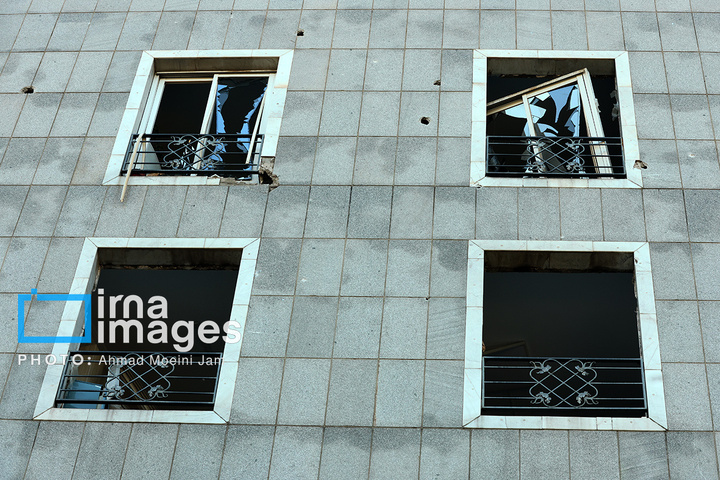 حمله آمریکا به سفارت سابق خود در تهران