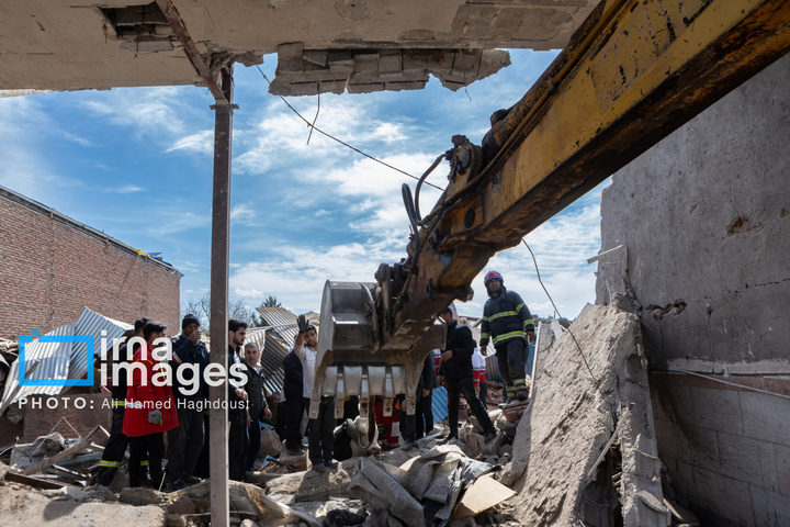 آثارحمله آمریکا و رژیم صهیونیستی به واحدهای دامداری و تجاری در خسروشهر