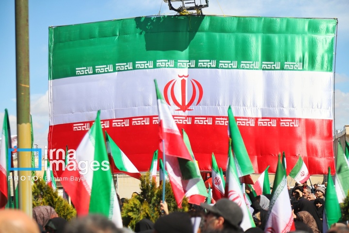 روز جمهوری اسلامی در حسینیه اعظم زنجان