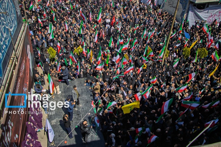 روز جمهوری اسلامی در حسینیه اعظم زنجان