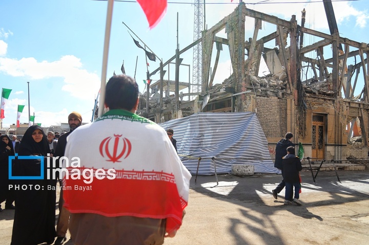 روز جمهوری اسلامی در حسینیه اعظم زنجان