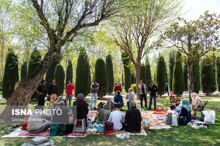 سیزده‌بدر زیر سایه جنگ؛ از آشتی با طبیعت تا بیداری ملی