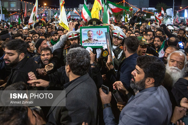 وداع با پیکر مطهر سرلشکر شهید "سید عبدالرحیم موسوی" - قم