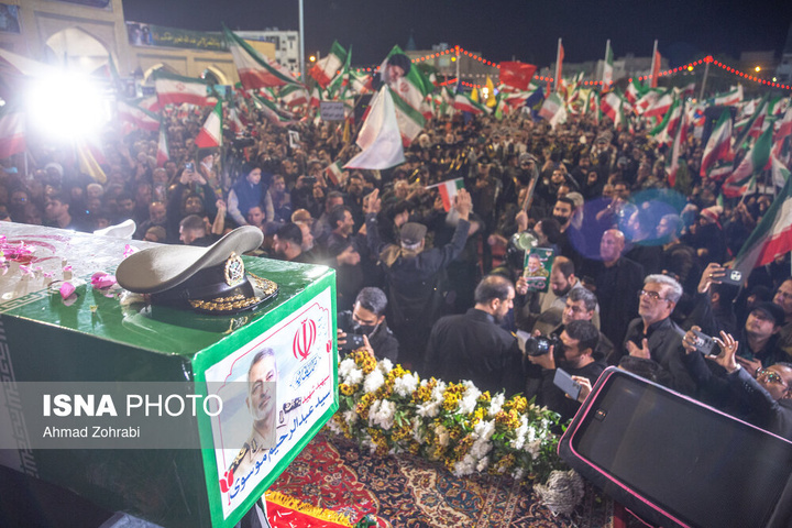 وداع با پیکر مطهر سرلشکر شهید "سید عبدالرحیم موسوی" - قم