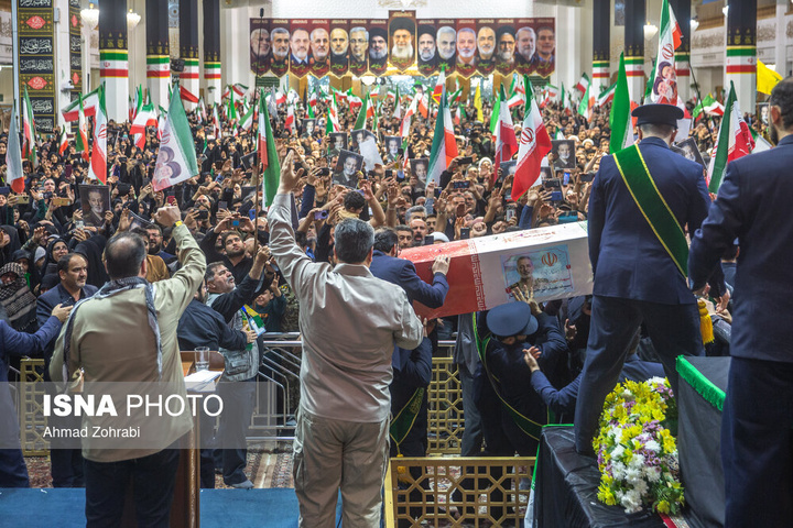 وداع با پیکر مطهر سرلشکر شهید "سید عبدالرحیم موسوی" - قم